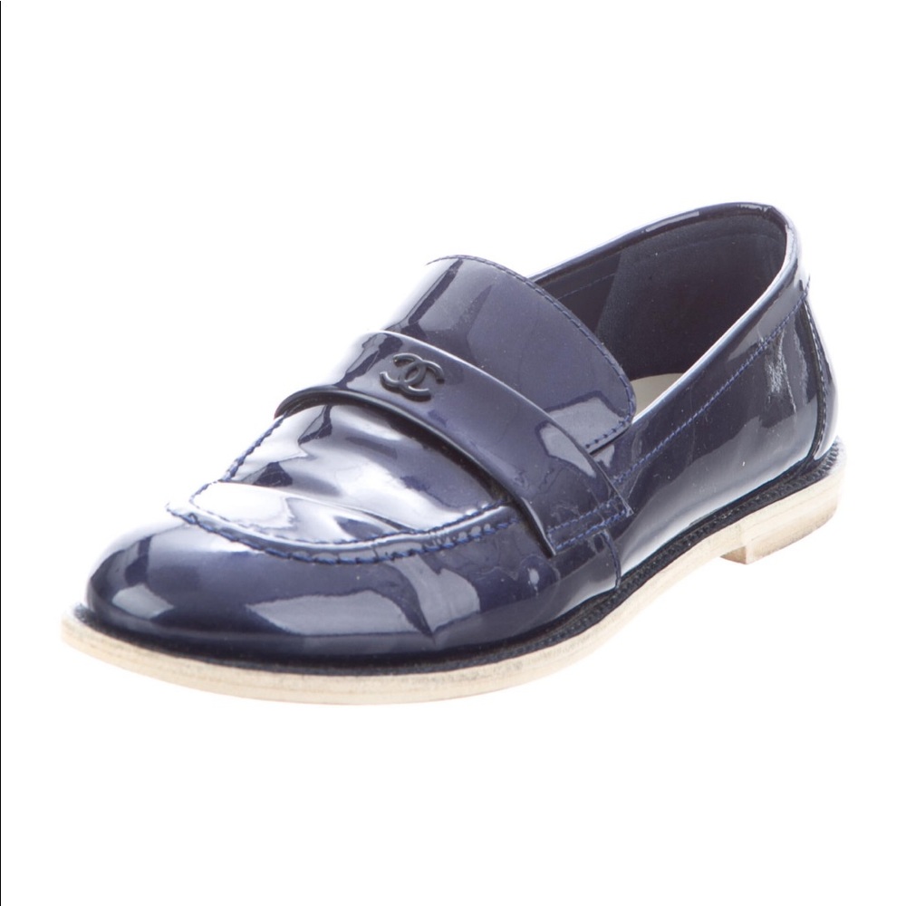 Chanel Authentic Blue Interlocking CC logo Patent Leather Loafers Size 7